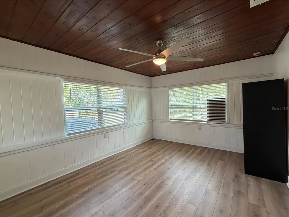 101 W LEMON STREET #1 Tarpon Springs, FL 34689