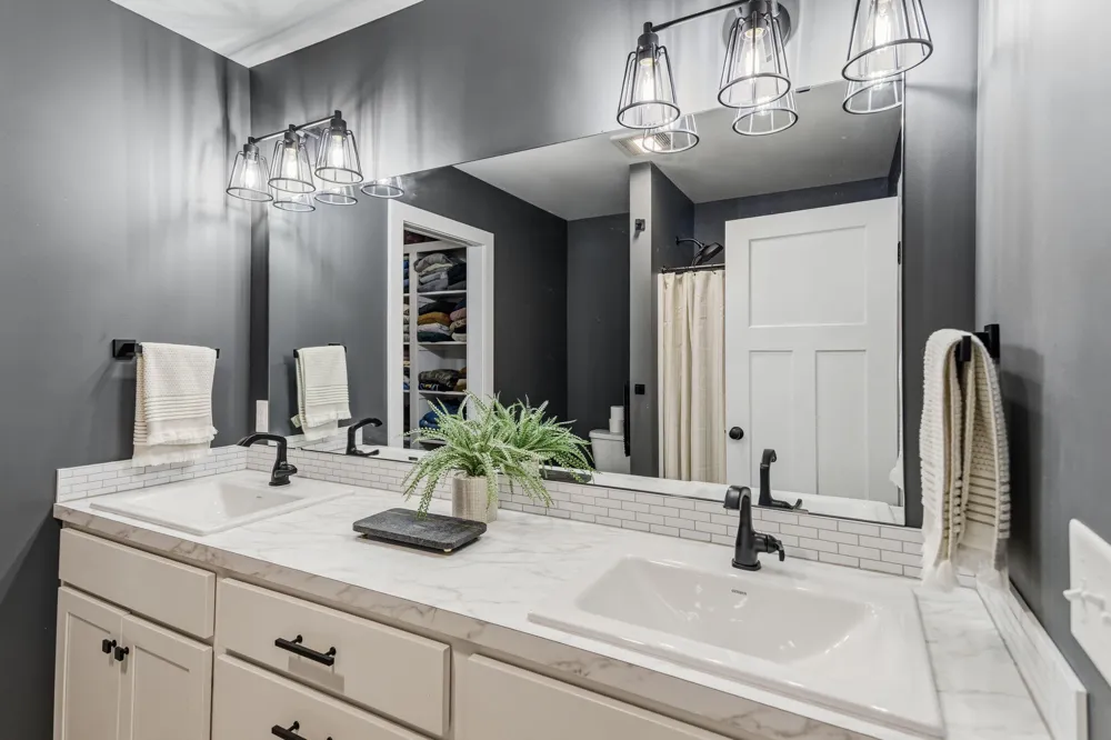 2523 Vanhorn Court Allegan Township, MI 49010