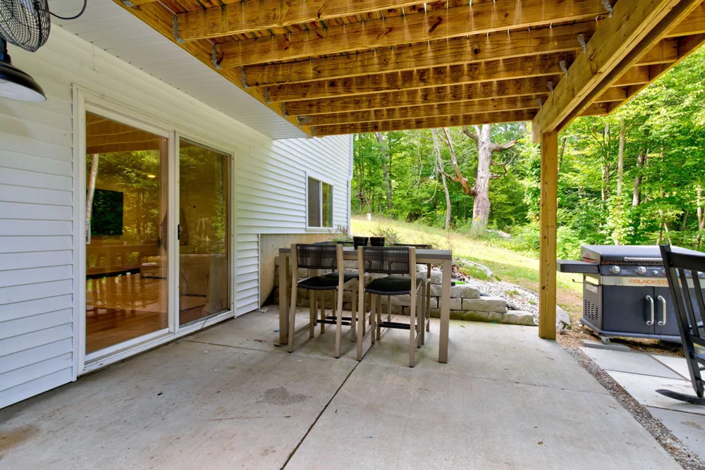 2523 Vanhorn Court Allegan Township, MI 49010