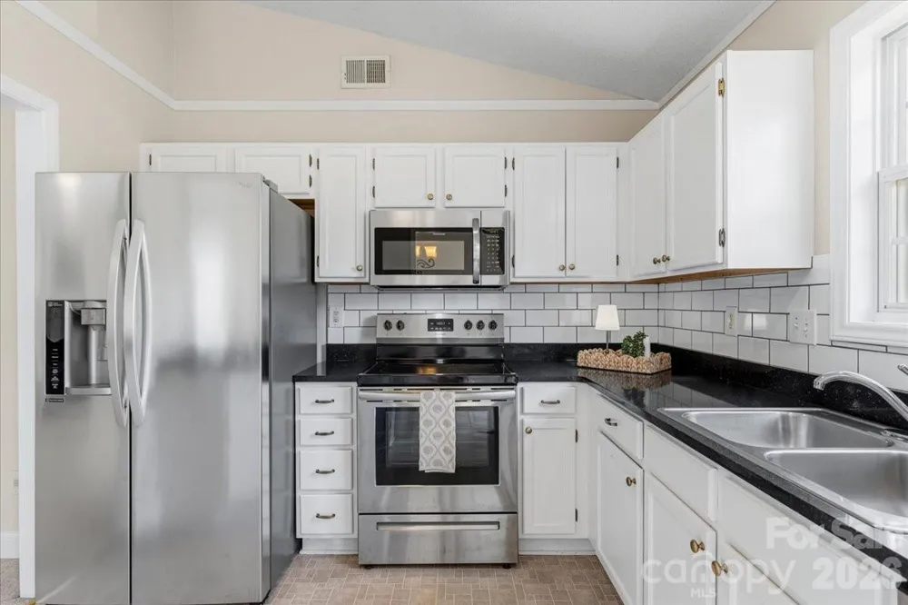 136 Morgan Trace Drive SW Valdese, NC 28690
