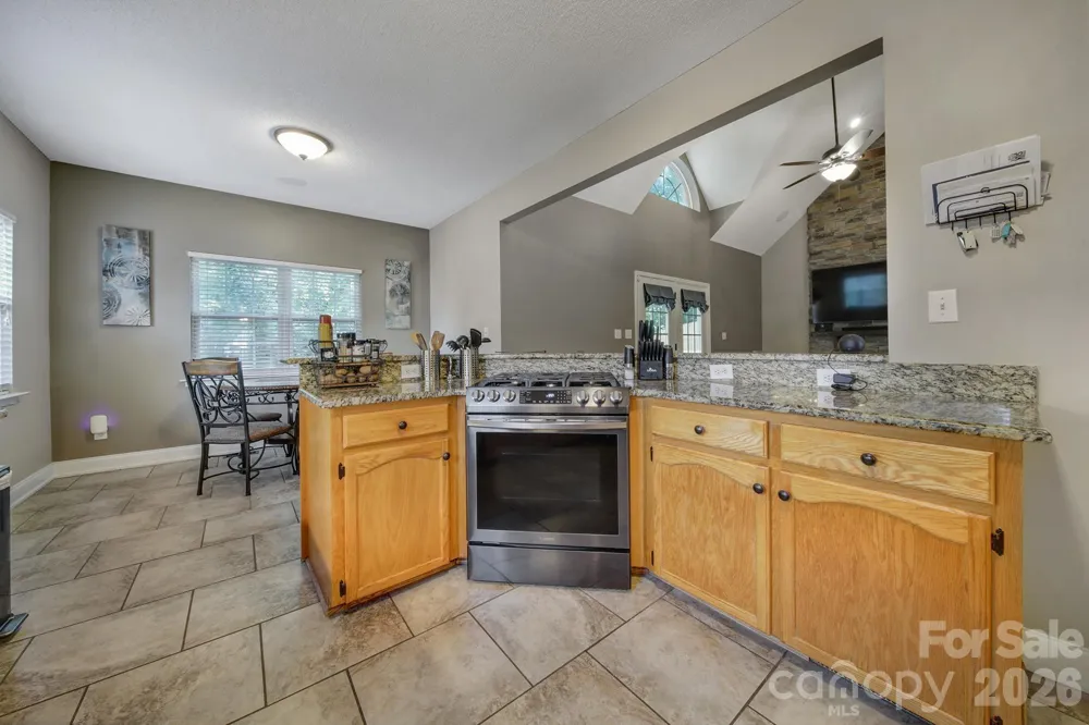 4004 River Falls Drive Lowell, NC 28098