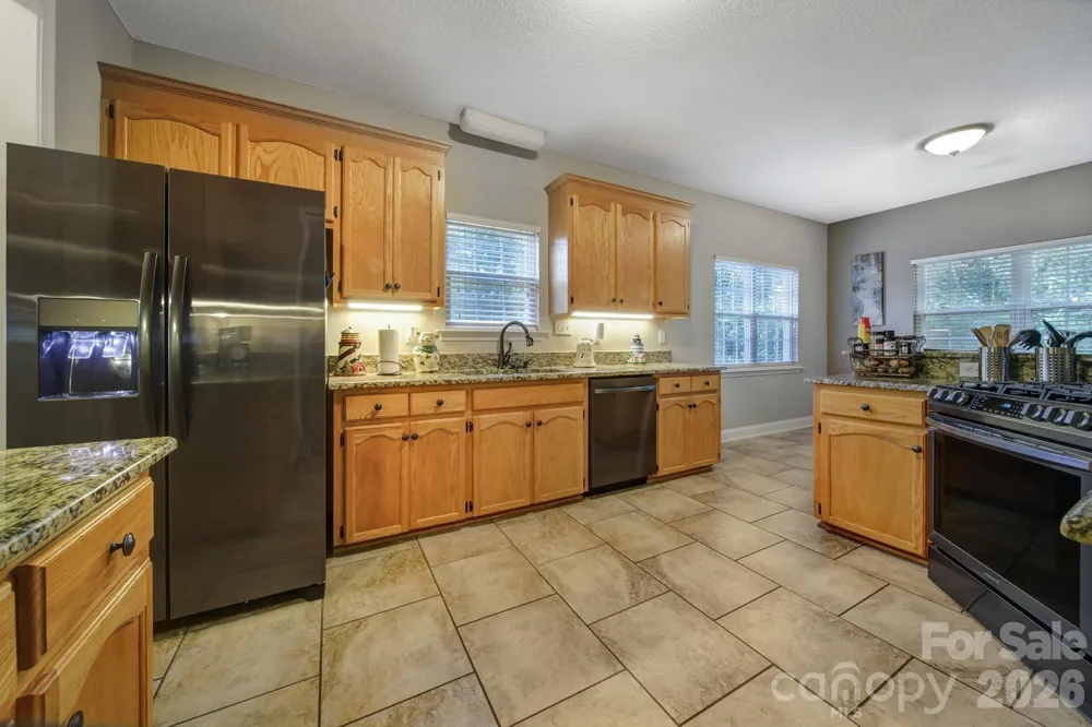 4004 River Falls Drive Lowell, NC 28098