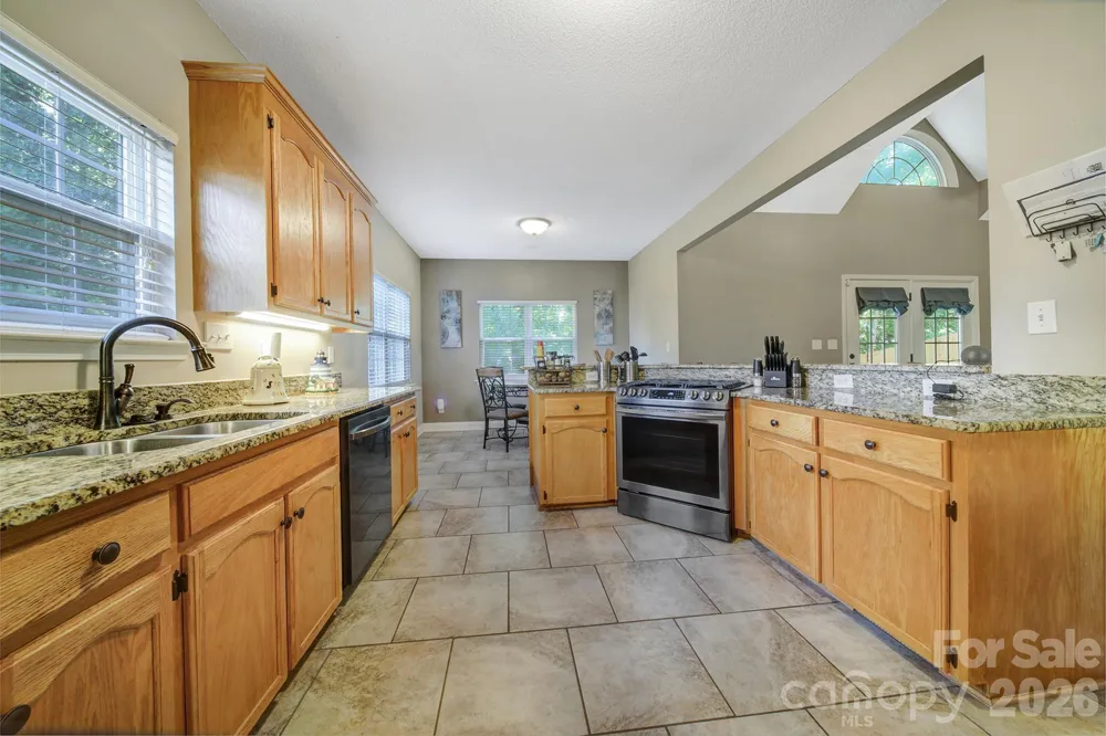 4004 River Falls Drive Lowell, NC 28098