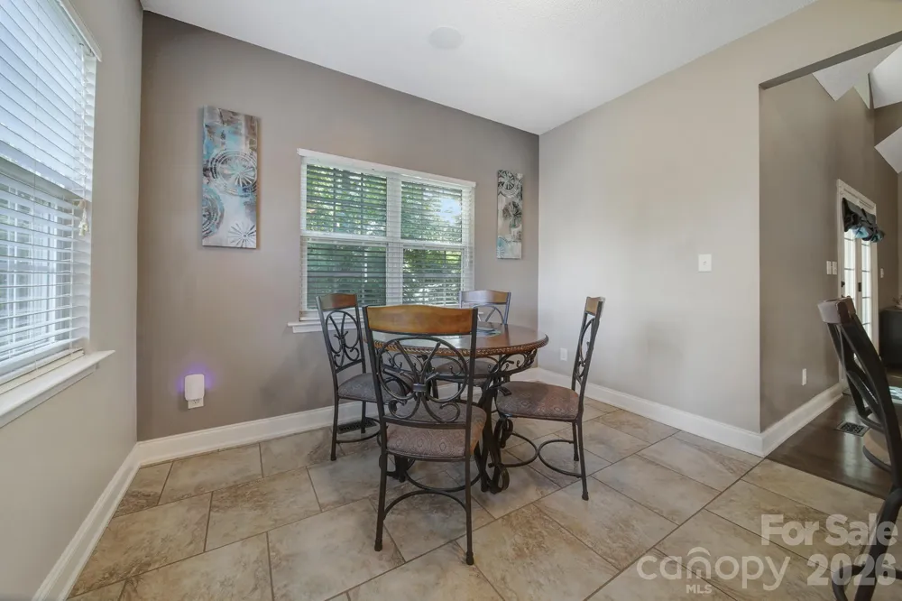4004 River Falls Drive Lowell, NC 28098