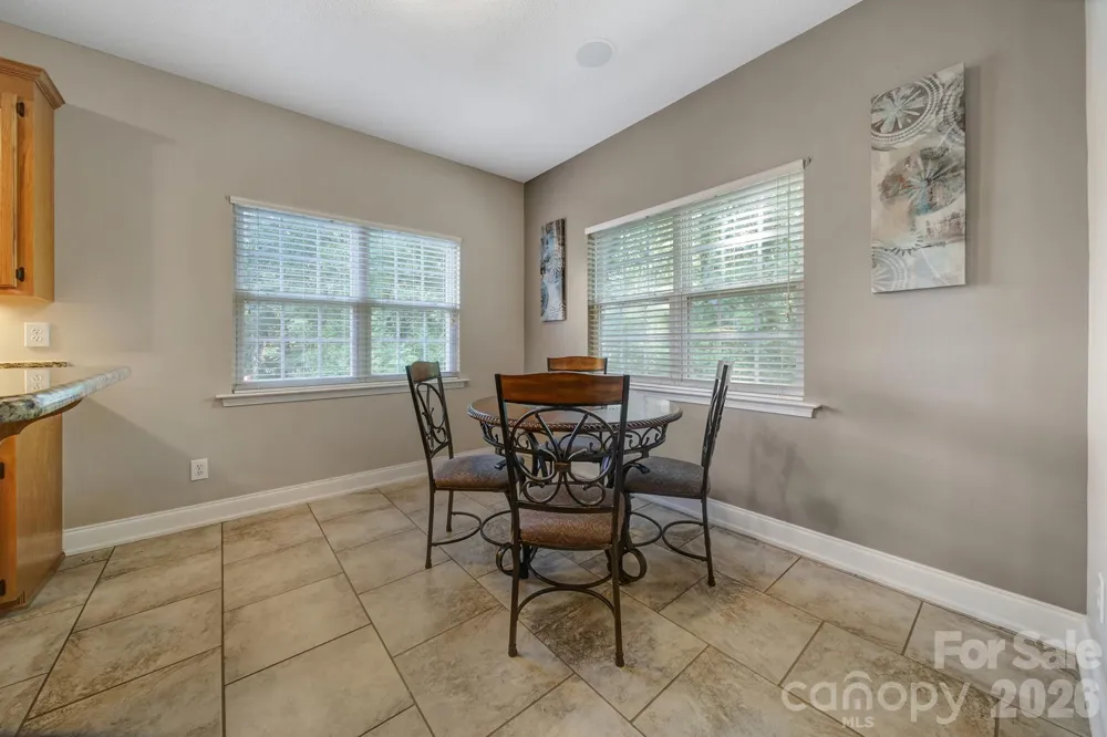 4004 River Falls Drive Lowell, NC 28098
