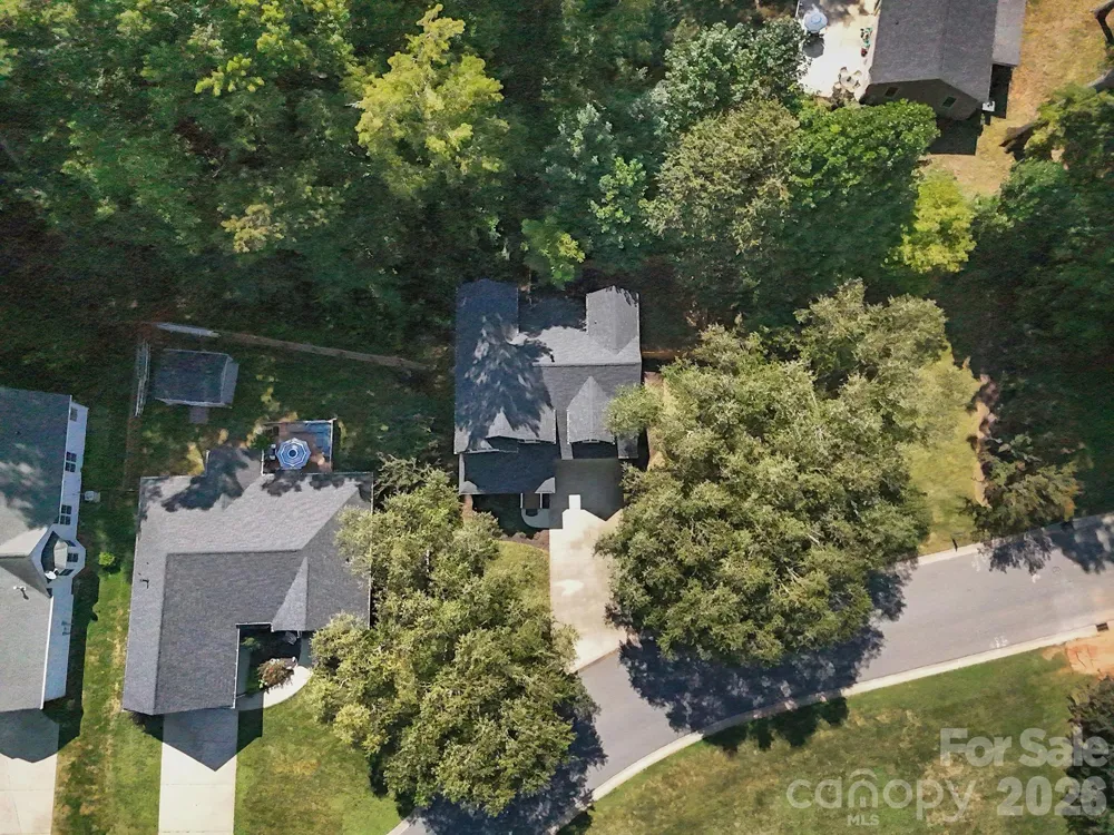 4004 River Falls Drive Lowell, NC 28098