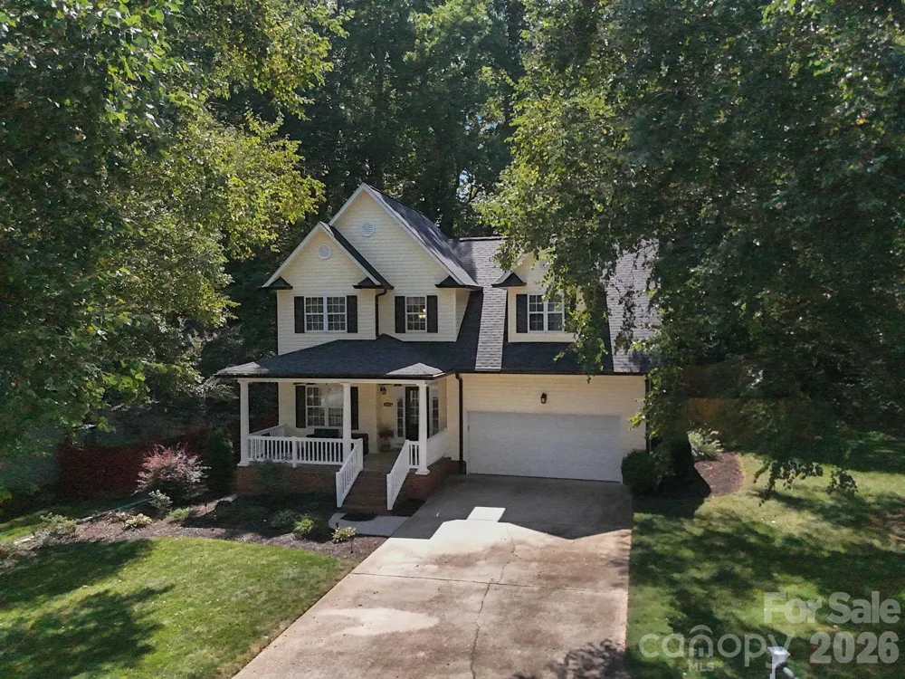 4004 River Falls Drive Lowell, NC 28098