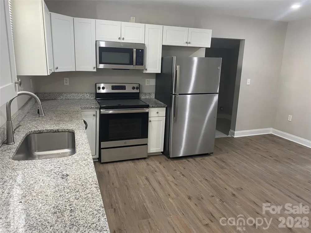 316 S Ransom Street Gastonia, NC 28052