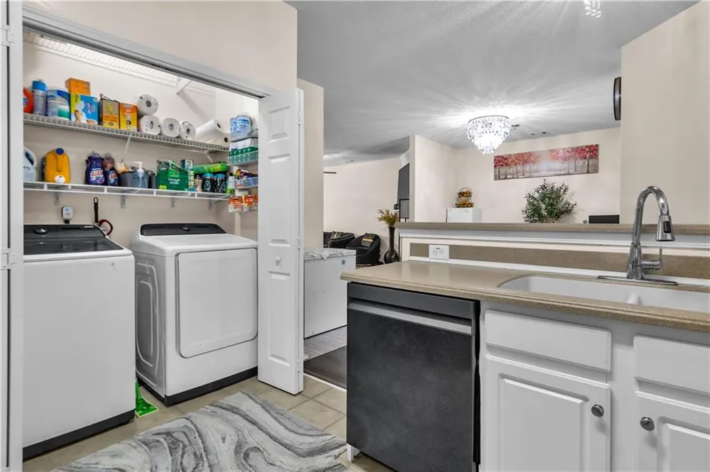 112 Camry Lane Grayson, GA 30017