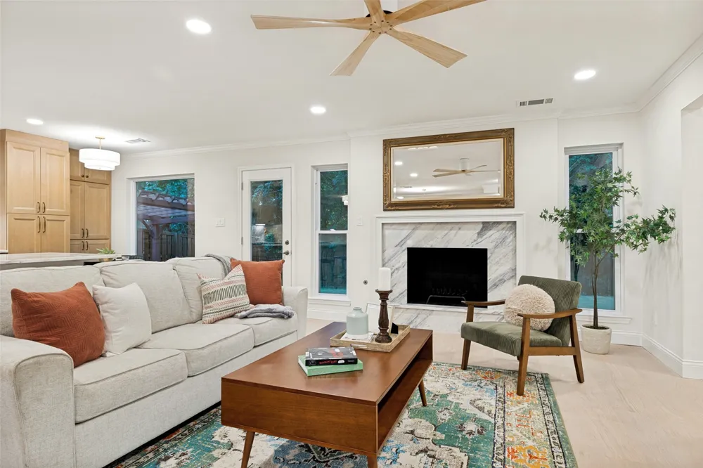 407 Valley Cove Drive Richardson, TX 75080