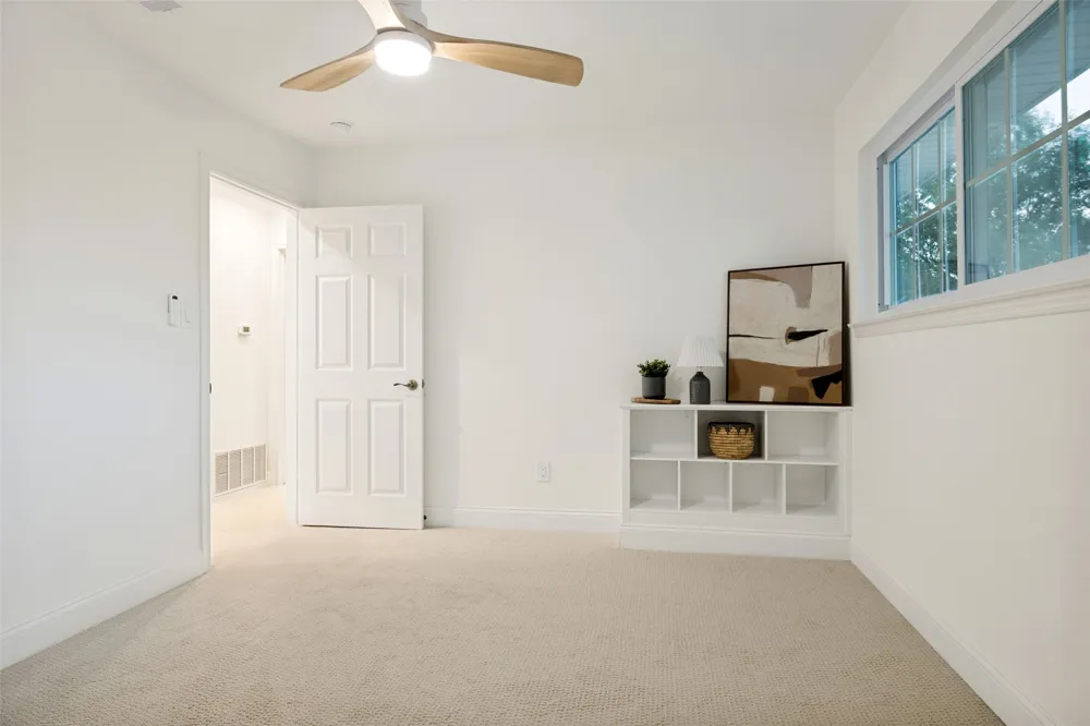 407 Valley Cove Drive Richardson, TX 75080
