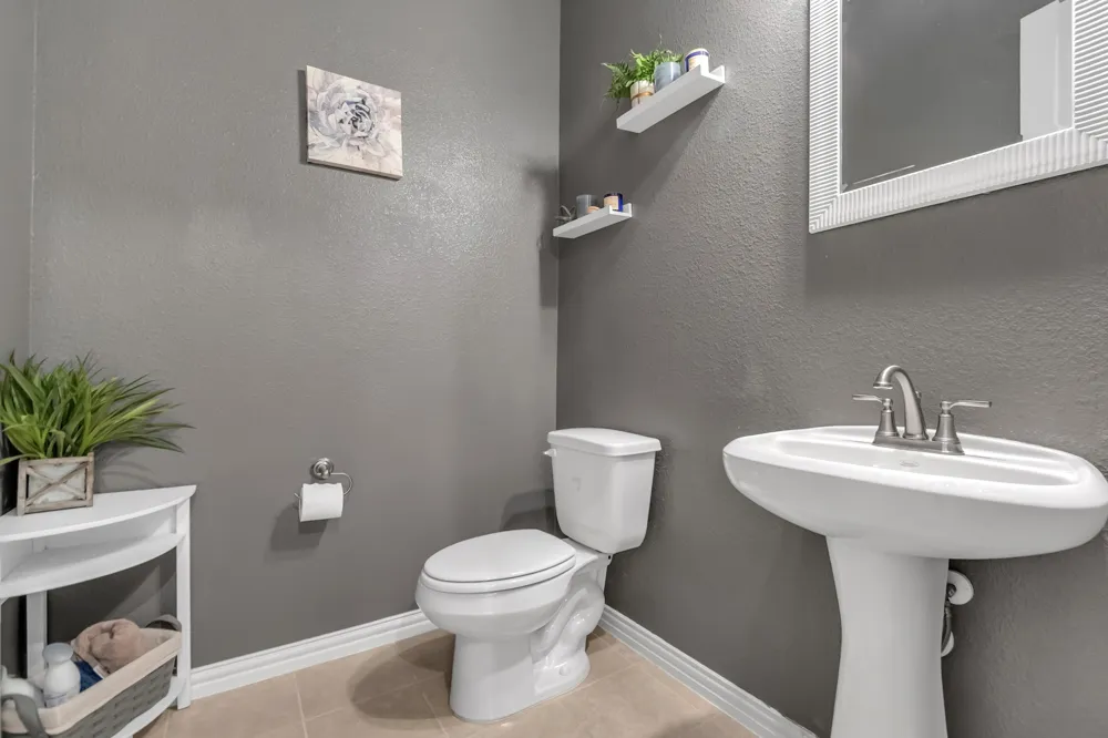 4524 Meadow Hawk Drive Arlington, TX 76005