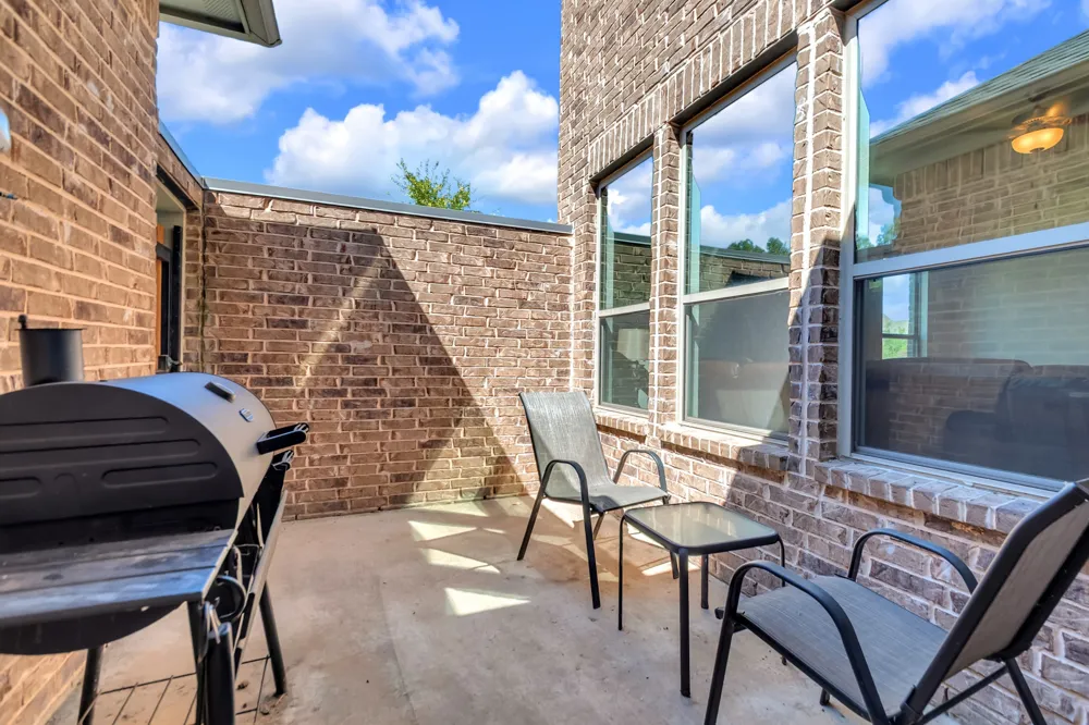 4524 Meadow Hawk Drive Arlington, TX 76005