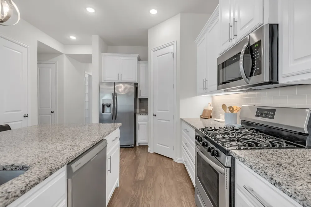 4524 Meadow Hawk Drive Arlington, TX 76005