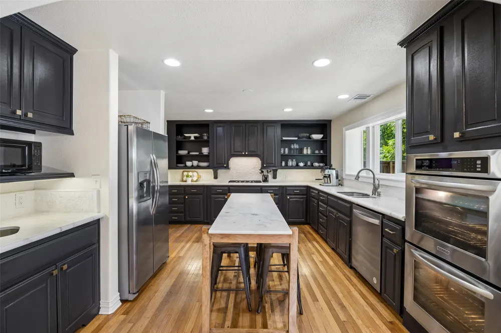 331 S Larkin Road Sunnyvale, TX 75182