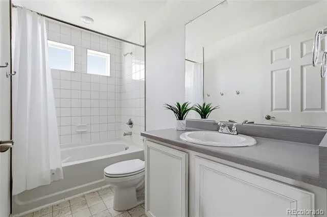 4524 Picadilly Court Aurora, CO 80019