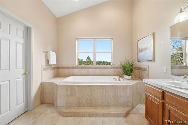 10380 Hodgen Road Colorado Springs, CO 80908