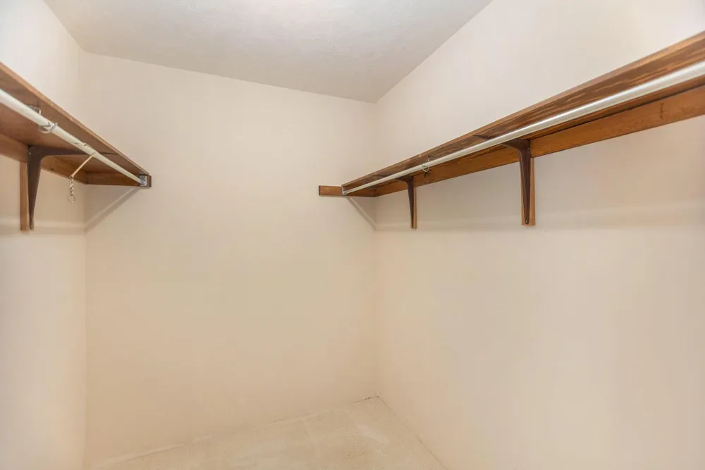 432 Division Avenue Holland, MI 49424