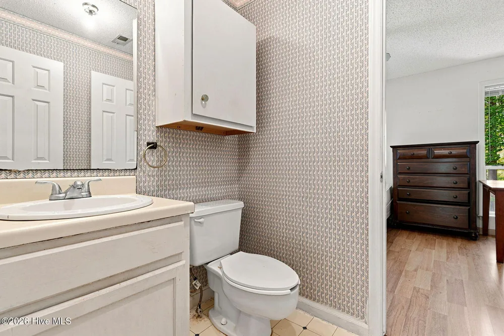 4621 Timbermill Court #304 Raleigh, NC 27612