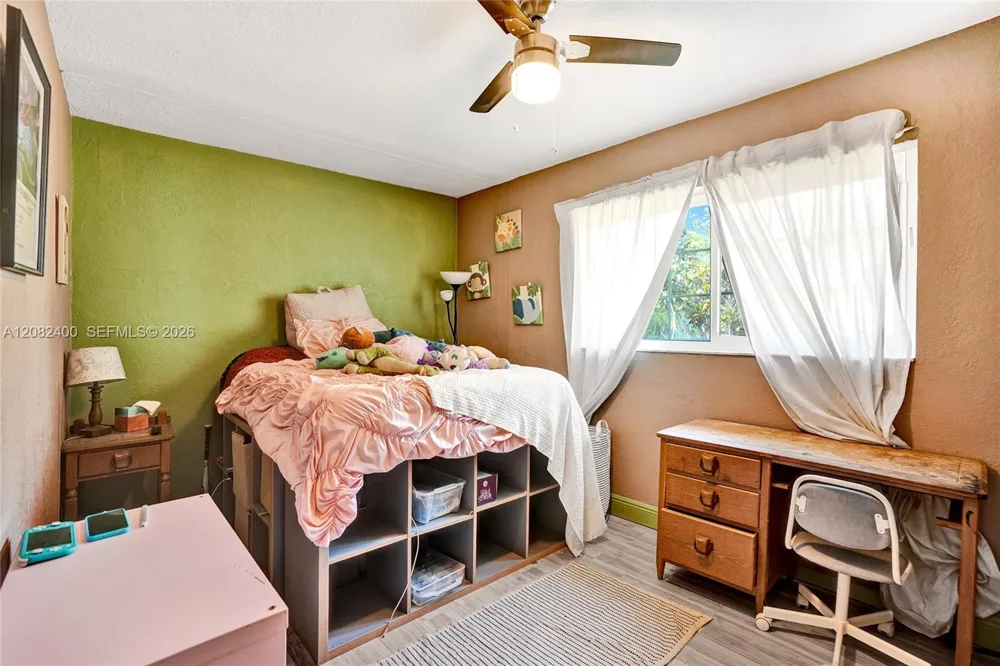 1124 NW 16th St Fort Lauderdale, FL 33311