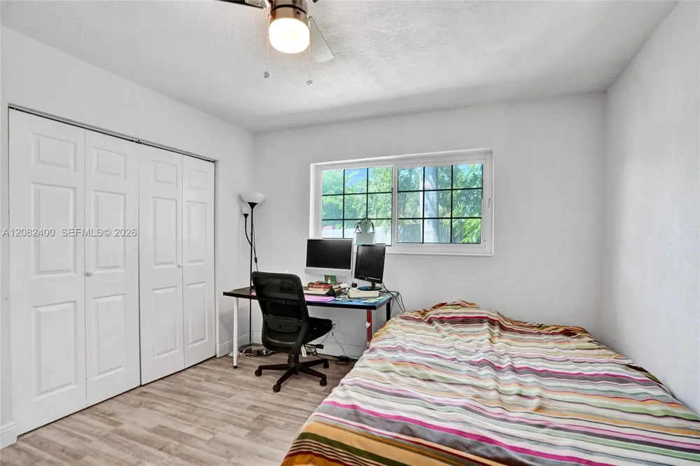 1124 NW 16th St Fort Lauderdale, FL 33311