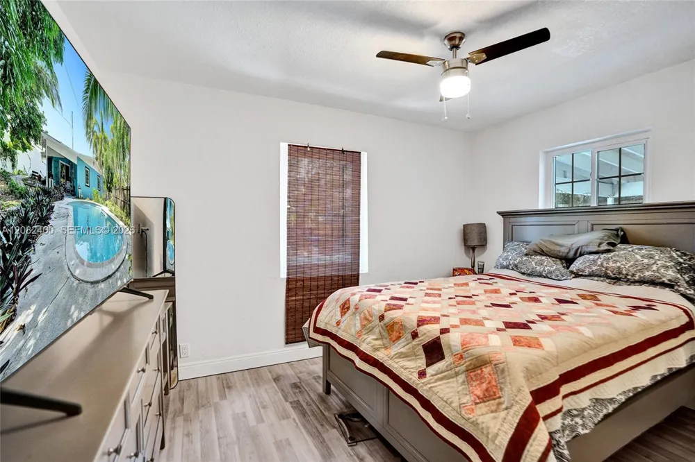 1124 NW 16th St Fort Lauderdale, FL 33311