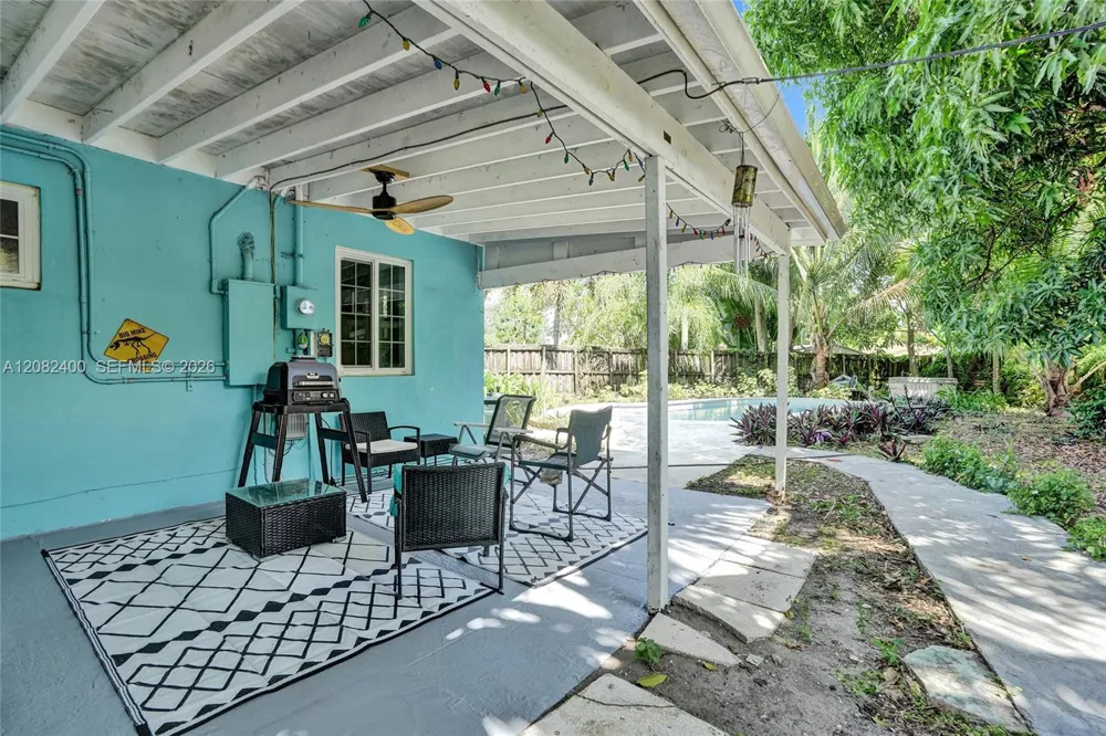 1124 NW 16th St Fort Lauderdale, FL 33311