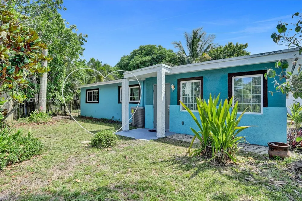 1124 NW 16th St Fort Lauderdale, FL 33311