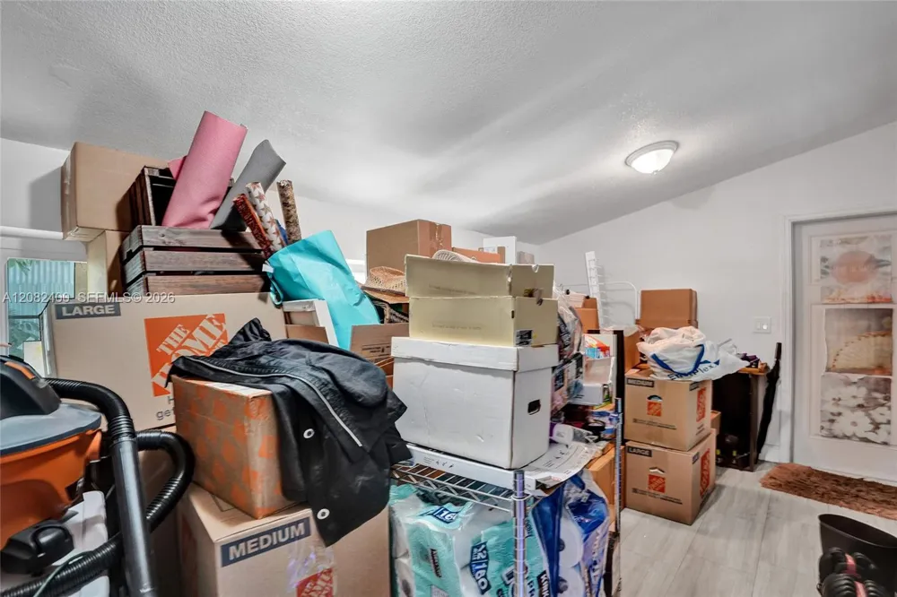 1124 NW 16th St Fort Lauderdale, FL 33311
