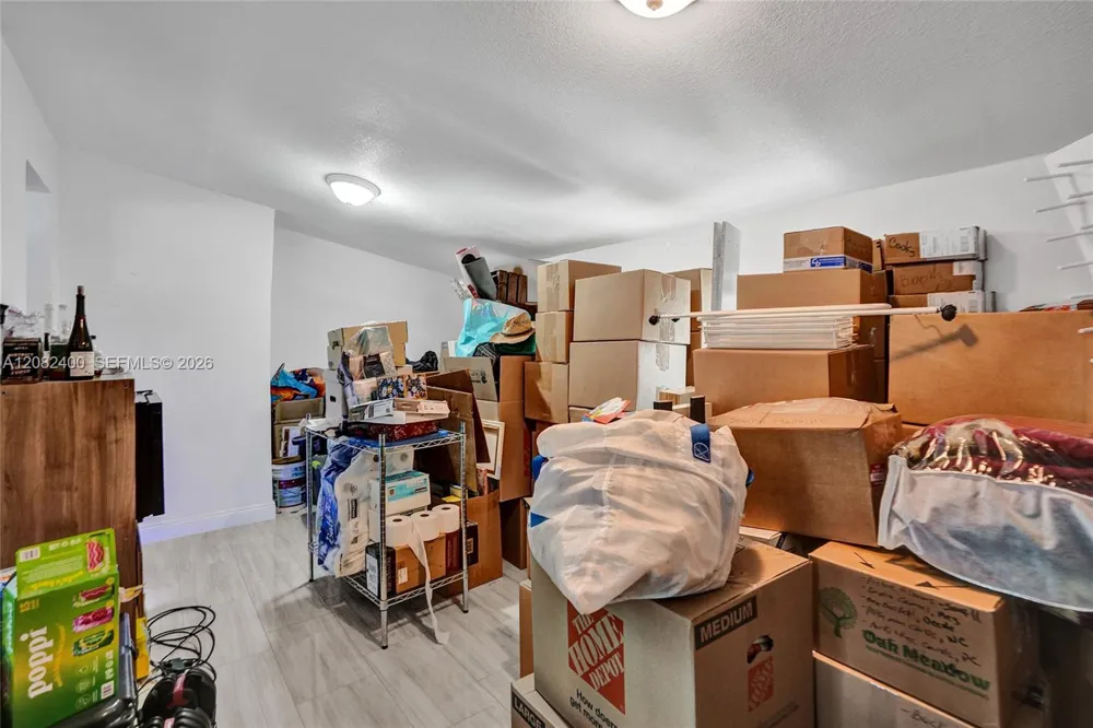 1124 NW 16th St Fort Lauderdale, FL 33311