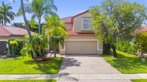 19250 NW 12TH Manor