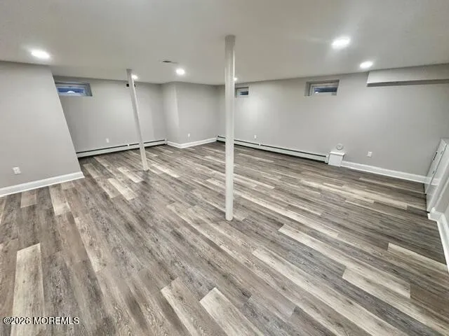 16 Charlotte Street Sayreville, NJ 08872
