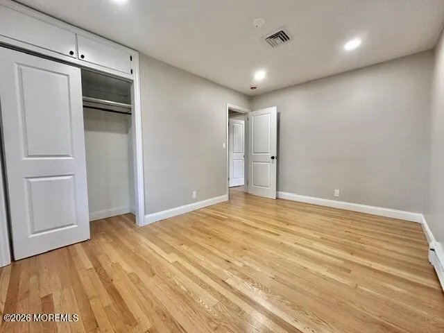 16 Charlotte Street Sayreville, NJ 08872