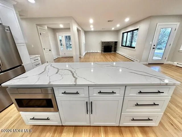 16 Charlotte Street Sayreville, NJ 08872