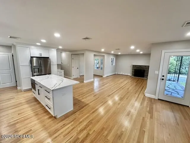 16 Charlotte Street Sayreville, NJ 08872