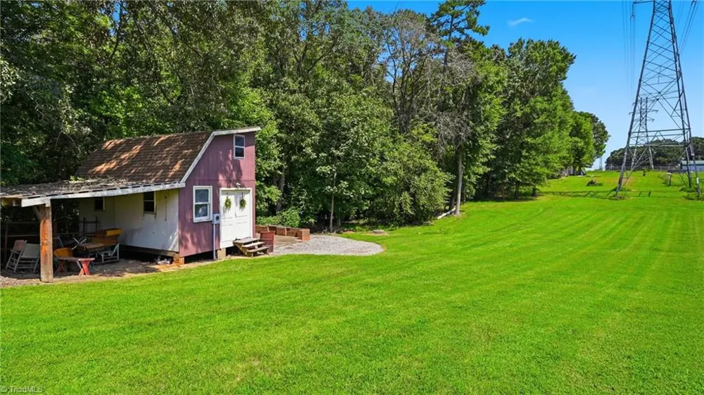130 Circle Drive Haw River, NC 27258