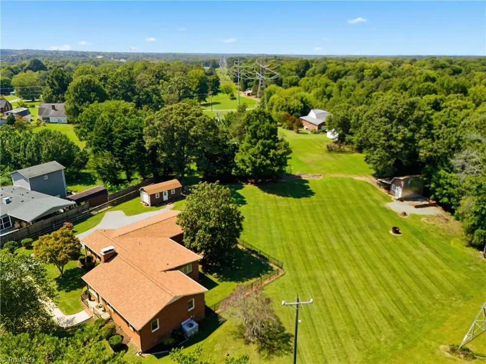 130 Circle Drive Haw River, NC 27258