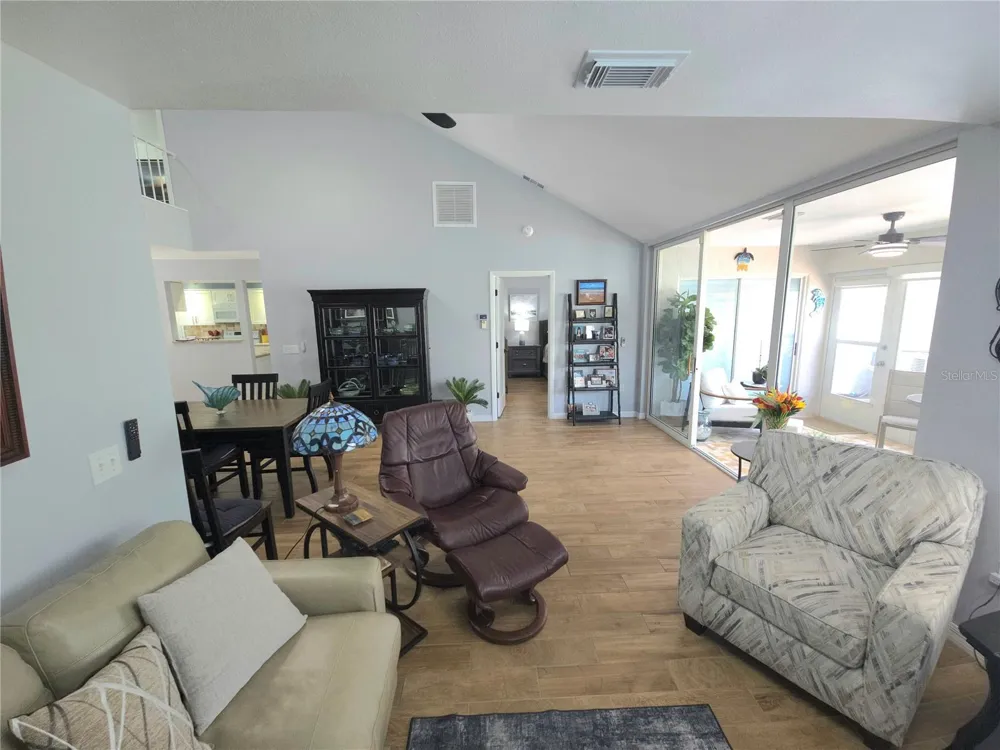 3411 52ND AVENUE CIR W Bradenton, FL 34210