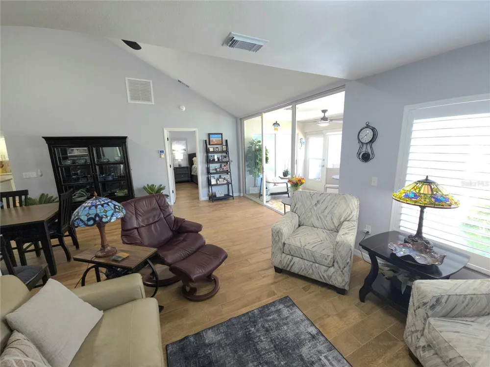 3411 52ND AVENUE CIR W Bradenton, FL 34210