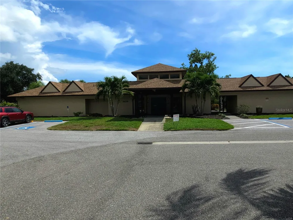 3411 52ND AVENUE CIR W Bradenton, FL 34210