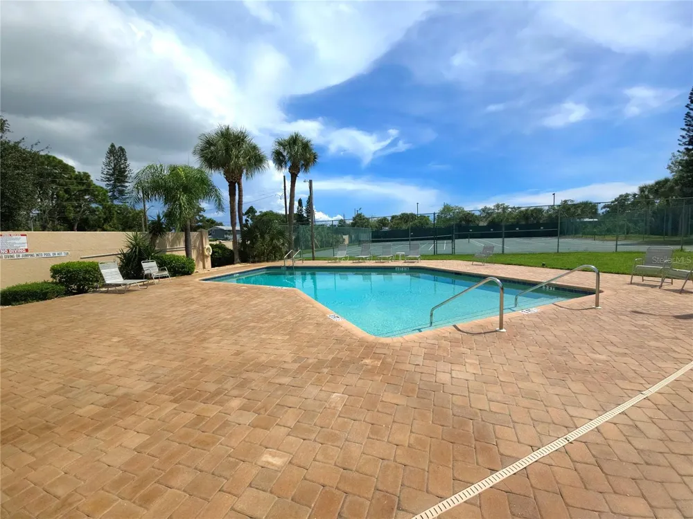 3411 52ND AVENUE CIR W Bradenton, FL 34210