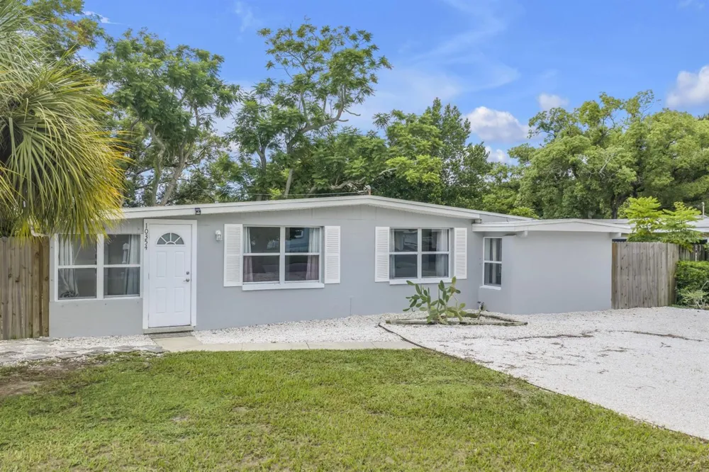 10354 110TH AVENUE Largo, FL 33773