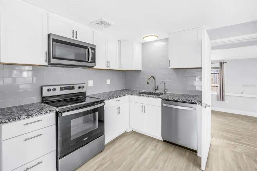 10354 110TH AVENUE Largo, FL 33773