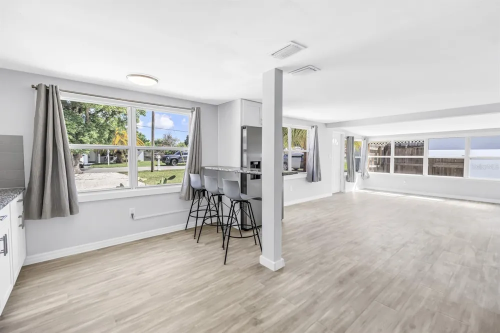 10354 110TH AVENUE Largo, FL 33773