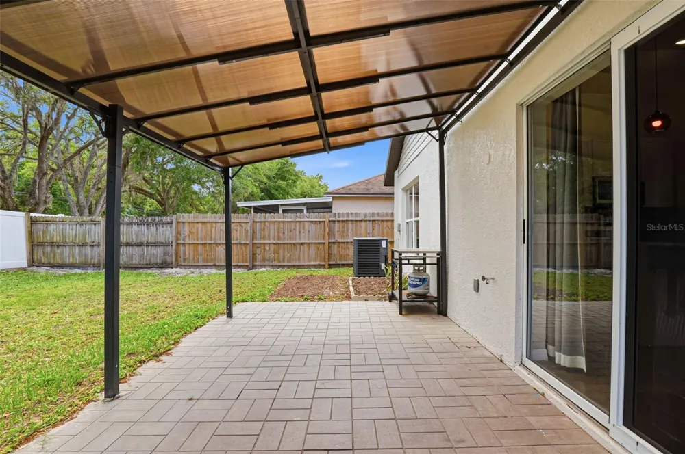 5916 LAKE FRONT DRIVE Wesley Chapel, FL 33545