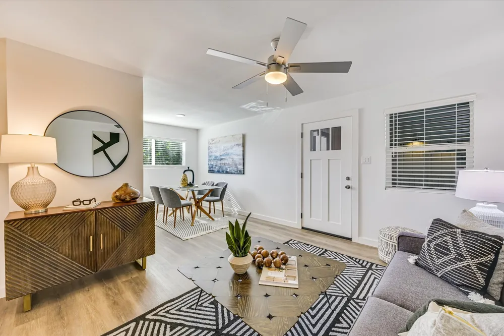 3703 Harmon Avenue #206 Austin, TX 78705