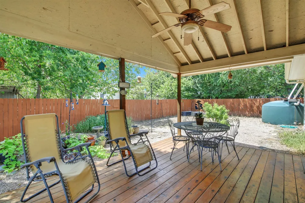 107 Taylor Drive Spicewood, TX 78669