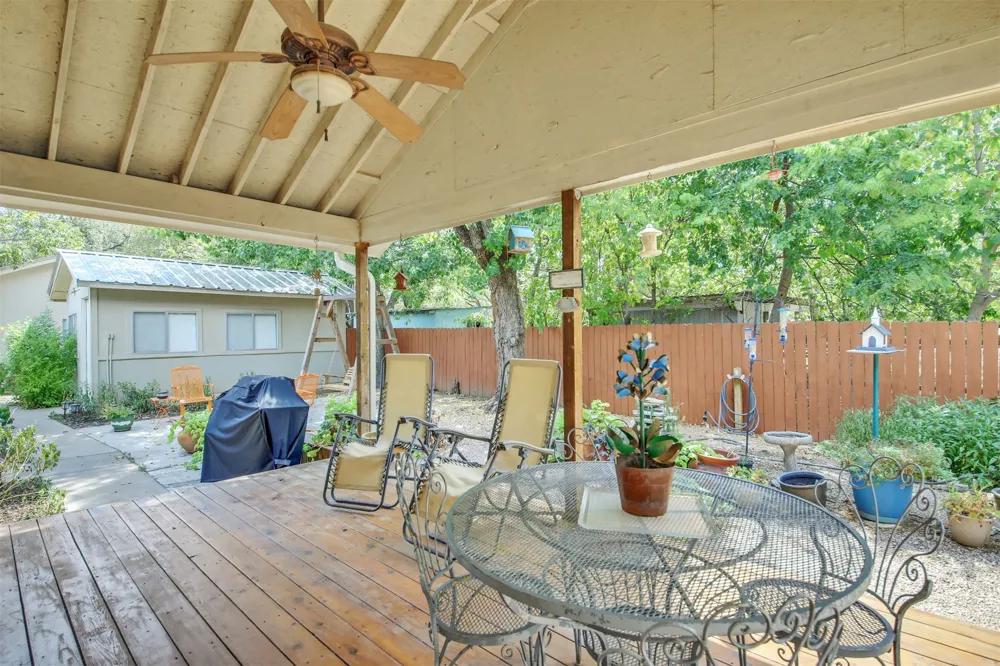 107 Taylor Drive Spicewood, TX 78669