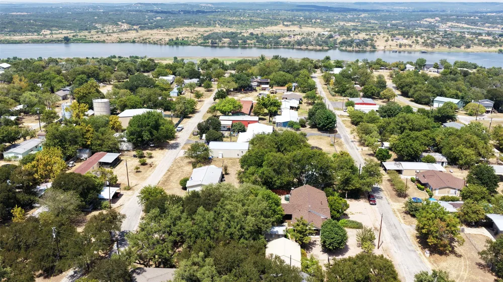 107 Taylor Drive Spicewood, TX 78669