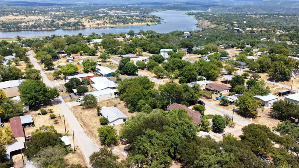 107 Taylor Drive Spicewood, TX 78669